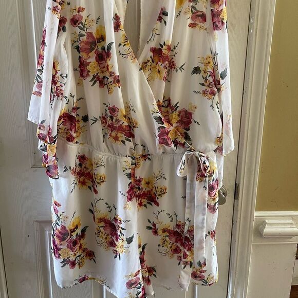 Bailey blue beige floral burgundy,yellow & green Romper fully lined V ne… - Picture 1 of 9